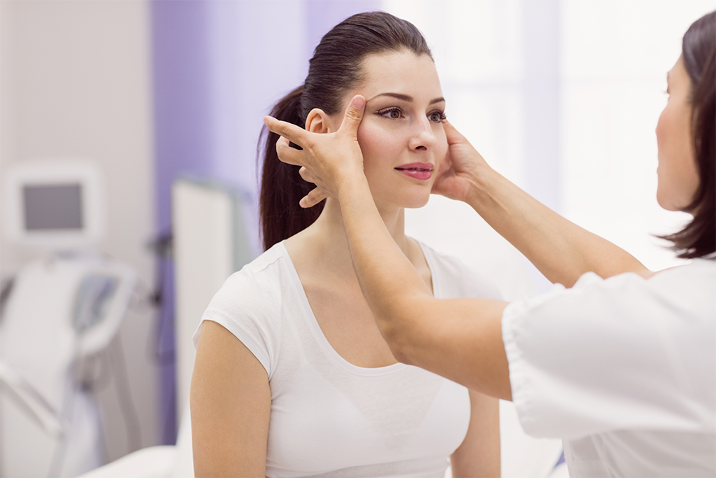 Por qué elegir un médico especializado para su cirugía estética
